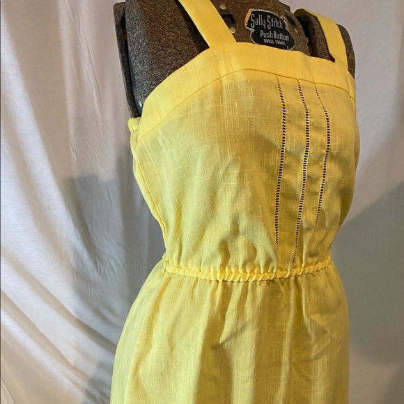 ❗️Vintage❗️60s Yellow Sundress - Picture 3 of 6